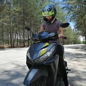 Meet your Posher, Christianne aleli